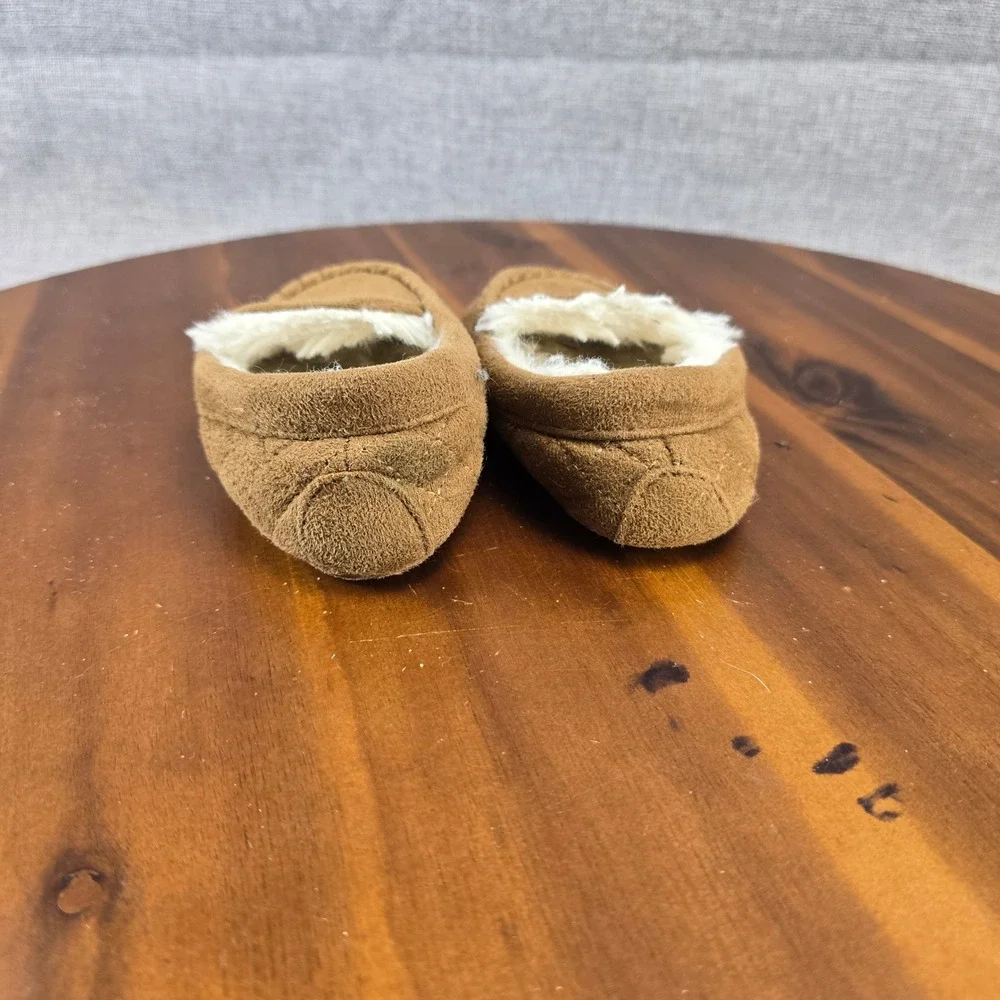 The Children's Place Brown Moccasin Slippers Kids‎ Size 6-7 Plush Lined